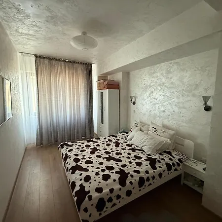 Luxury Ral